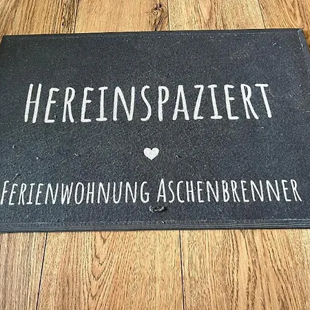 Astrid Aschenbrenner Arrach