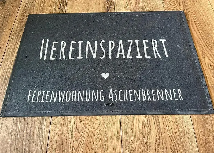 Astrid Aschenbrenner アルラッハ